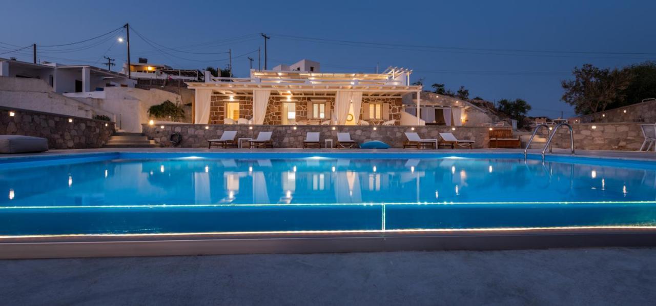 Anemi Suites Adamantas  Екстериор снимка