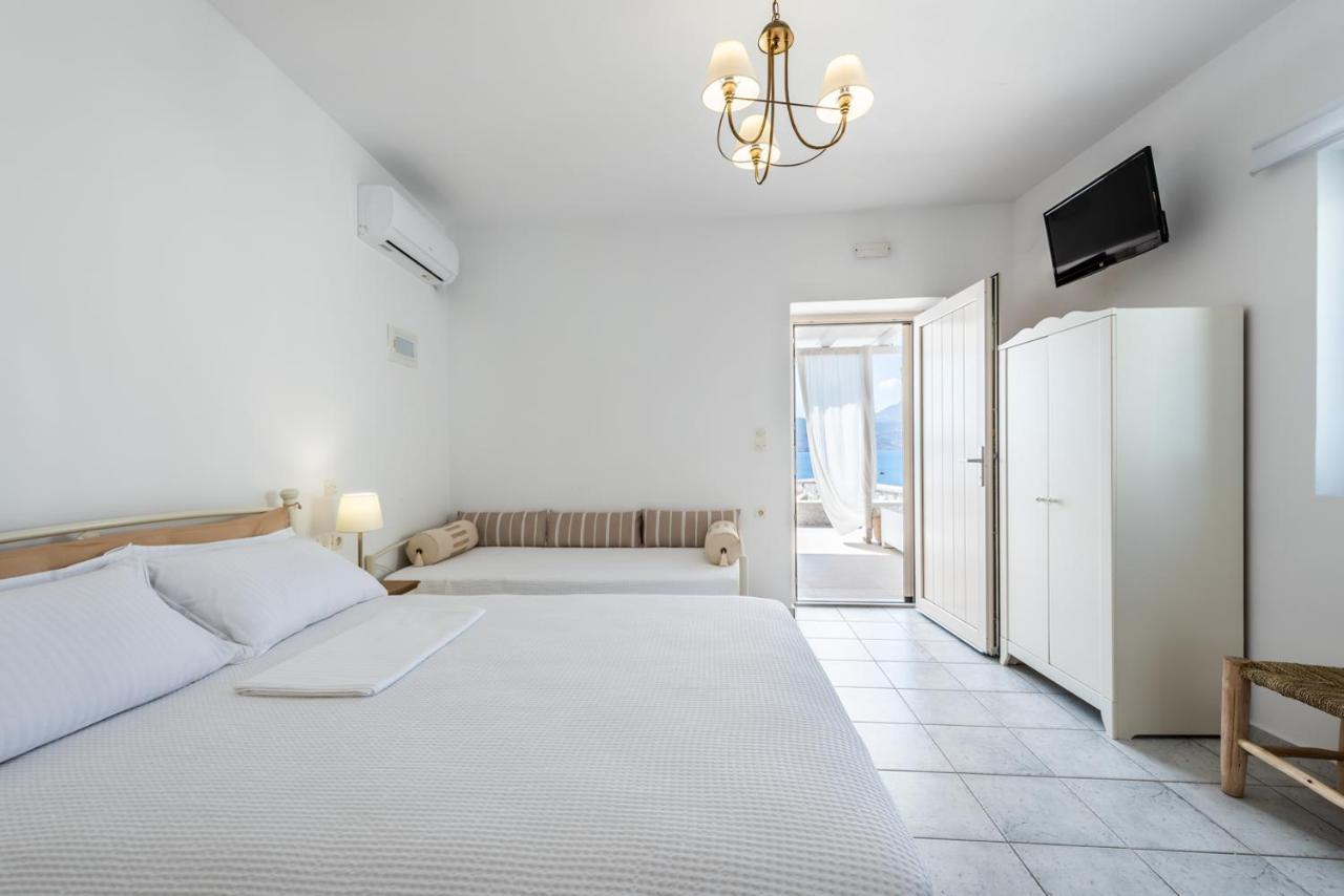 Anemi Suites Adamantas  Екстериор снимка