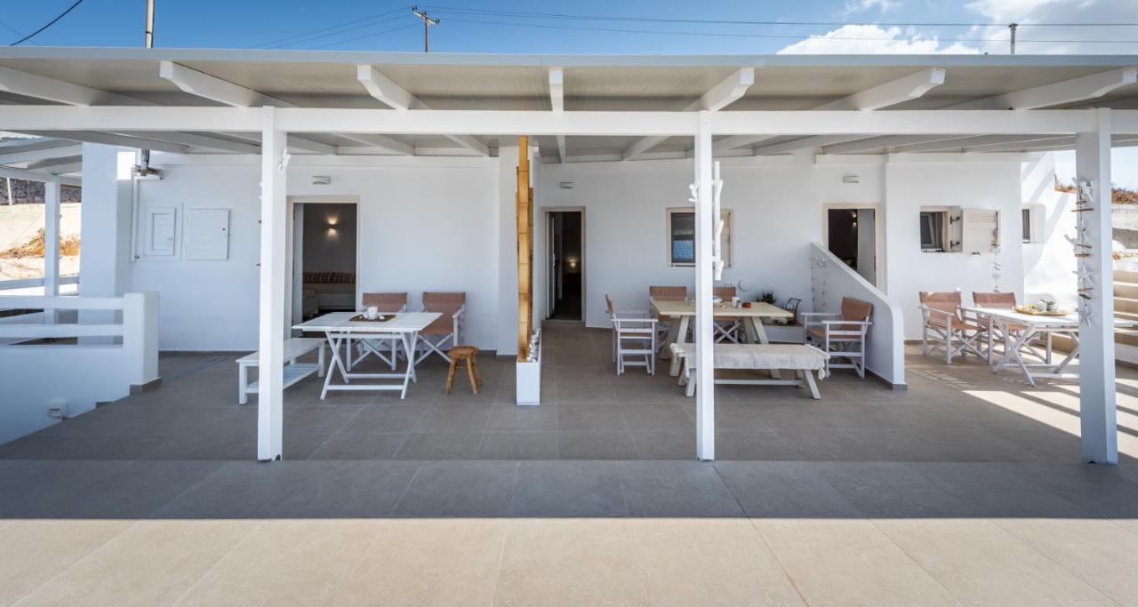 Anemi Suites Adamantas  Екстериор снимка