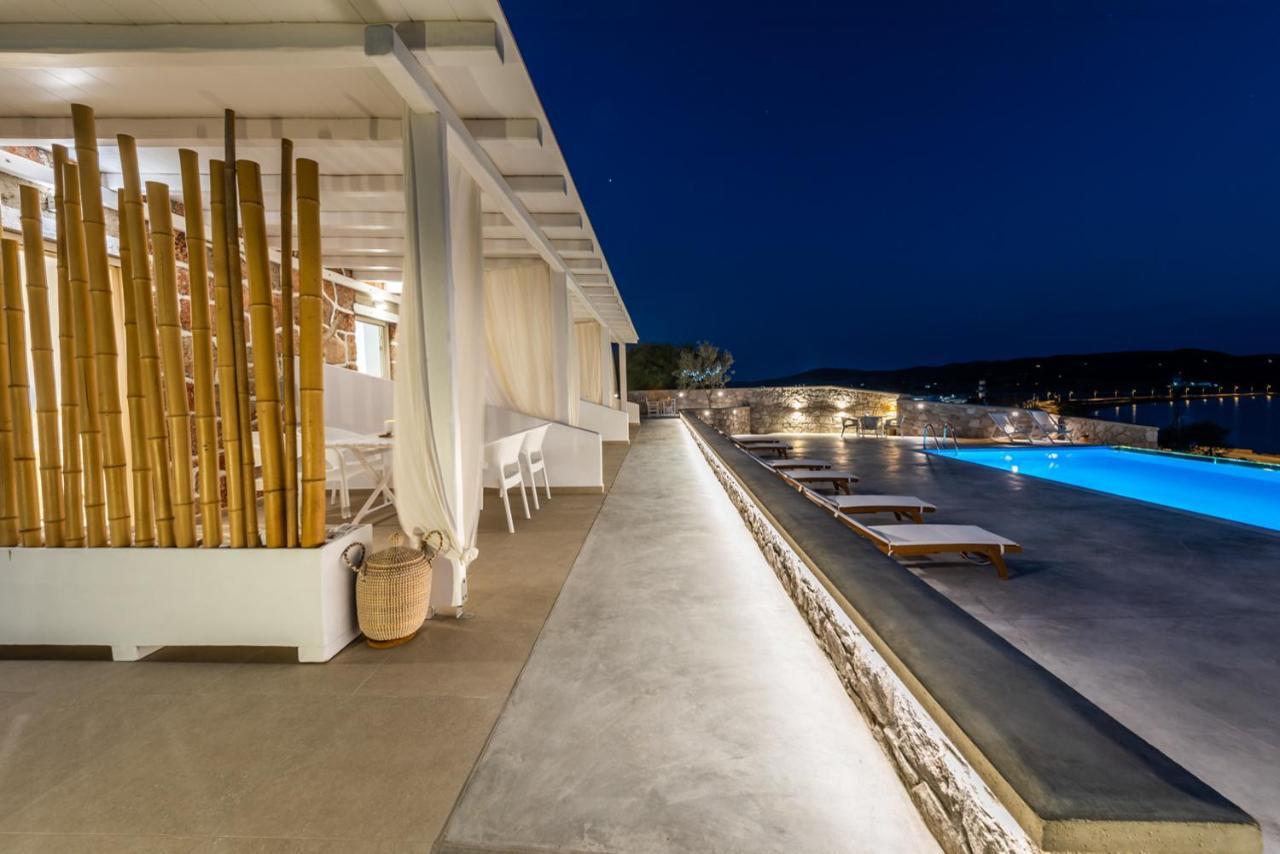 Anemi Suites Adamantas  Екстериор снимка