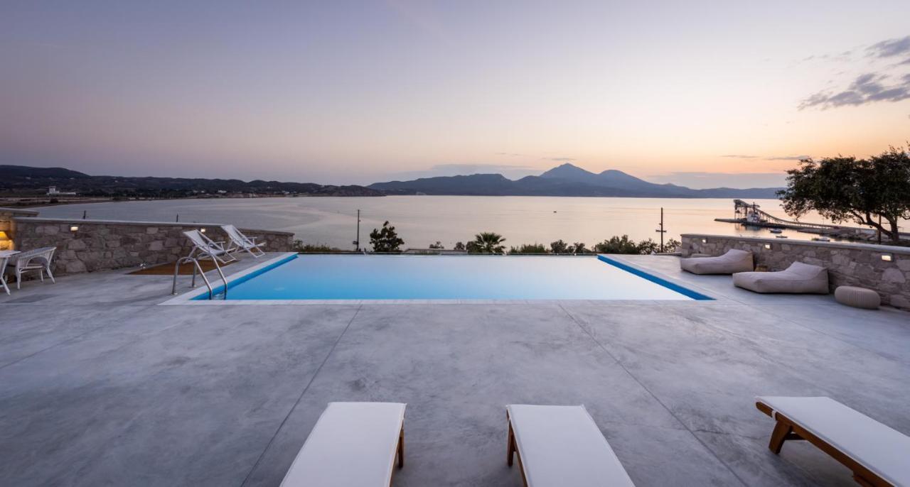 Anemi Suites Adamantas  Екстериор снимка
