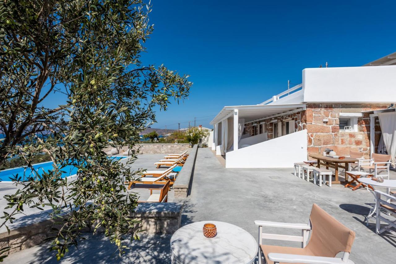Anemi Suites Adamantas  Екстериор снимка