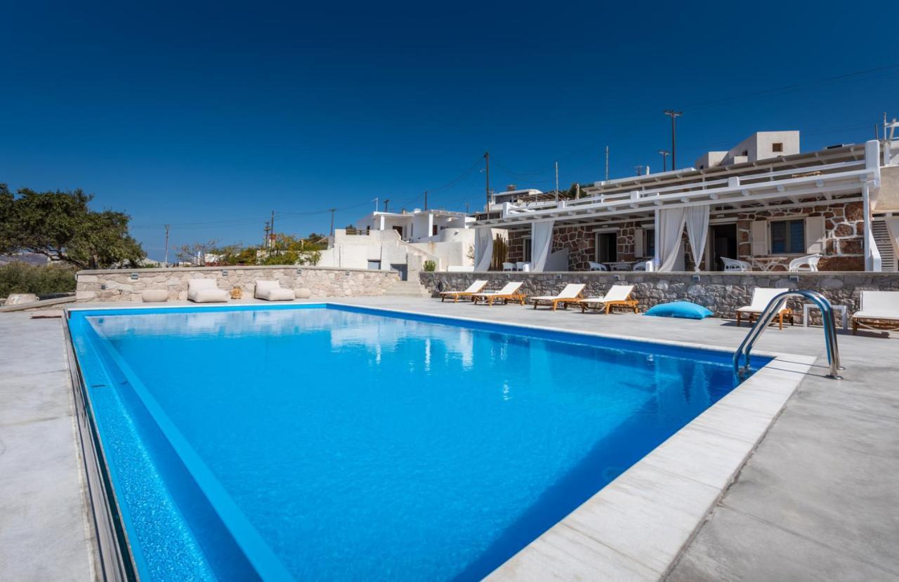 Anemi Suites Adamantas  Екстериор снимка