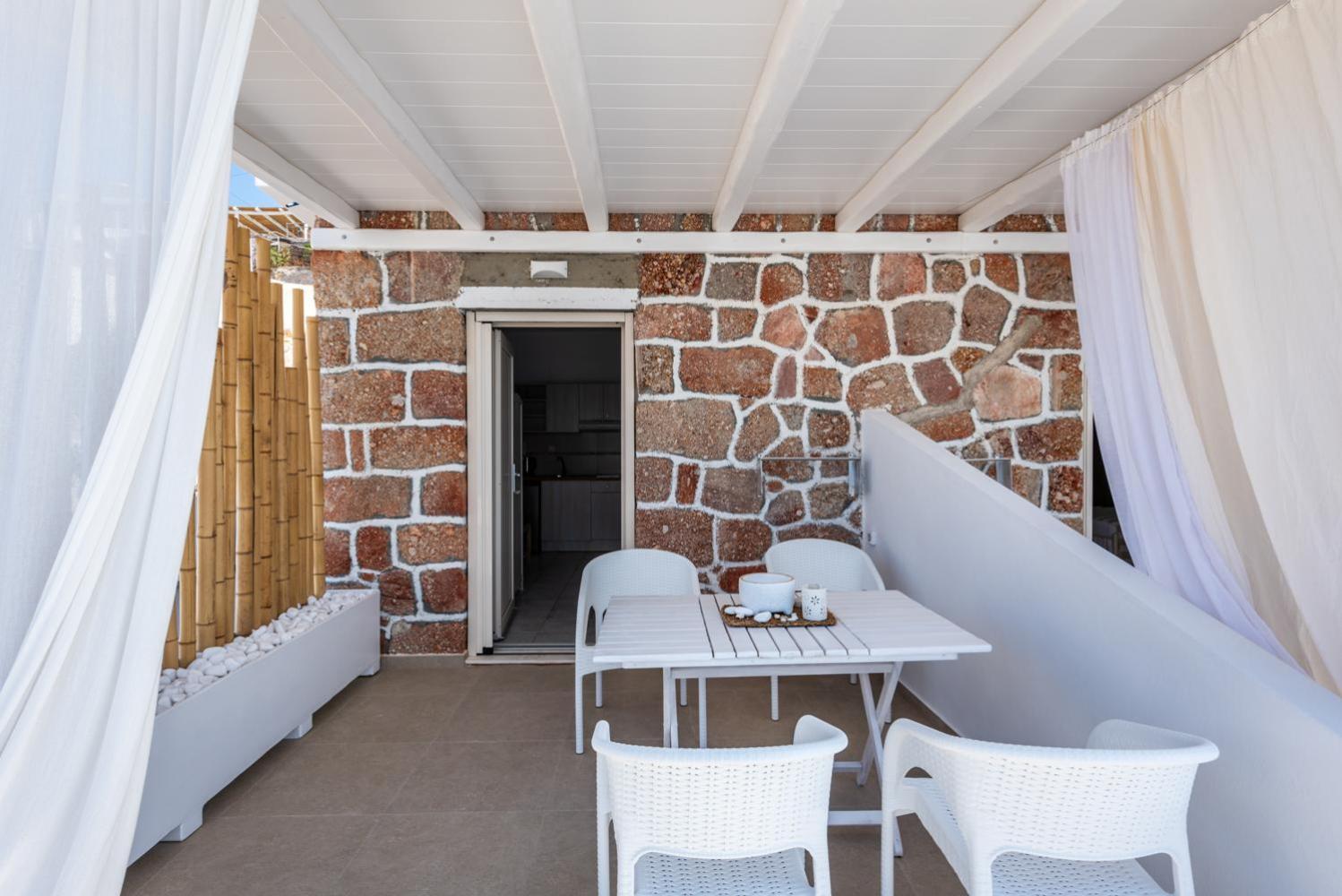 Anemi Suites Adamantas  Стая снимка