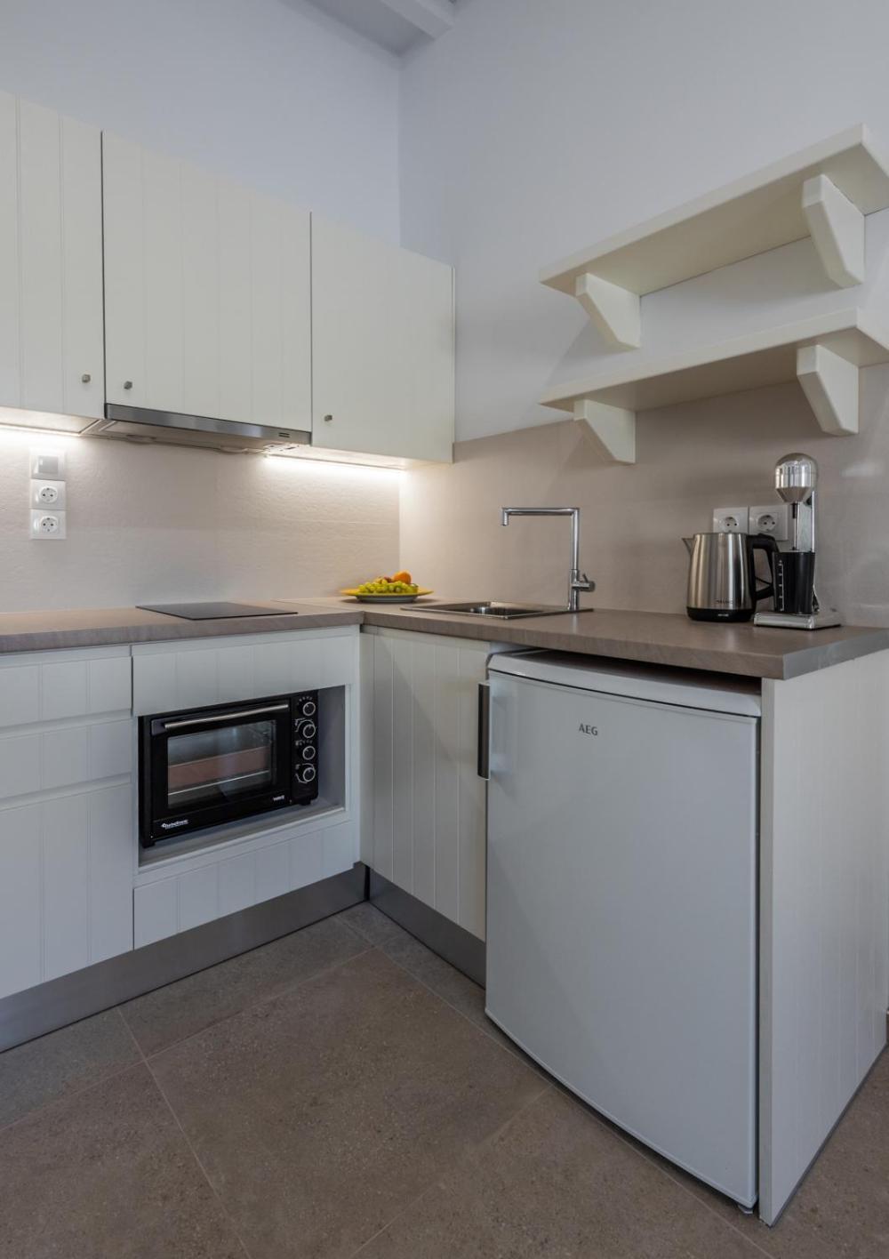 Anemi Suites Adamantas  Стая снимка